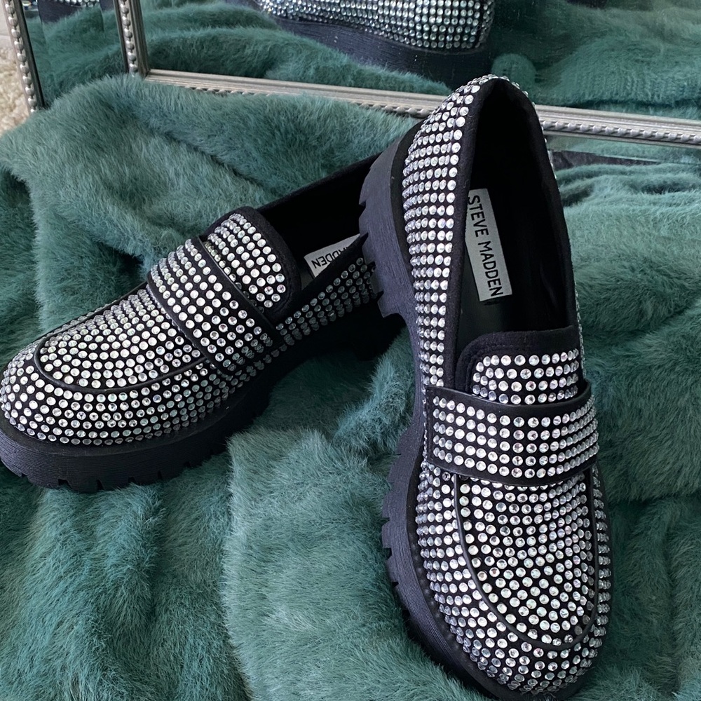 Steve Madden Sparkling Black Rhinestone Loafers